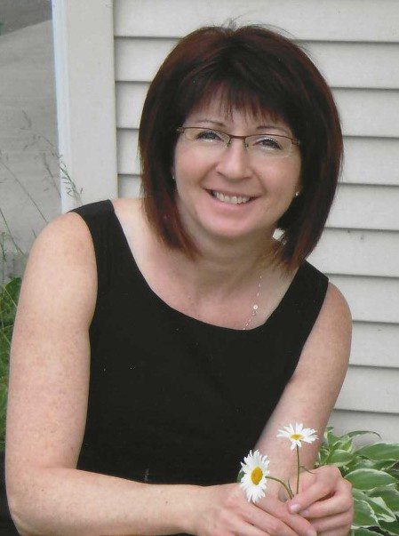 Robitaille, Linda