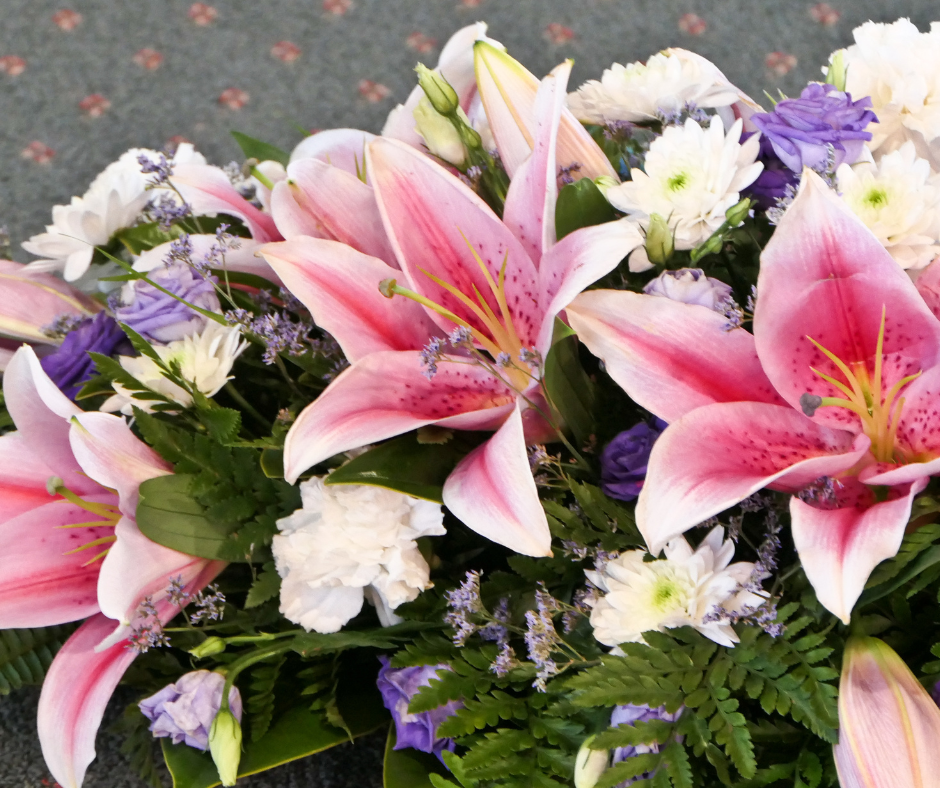 Choisir les fleurs pour des funérailles